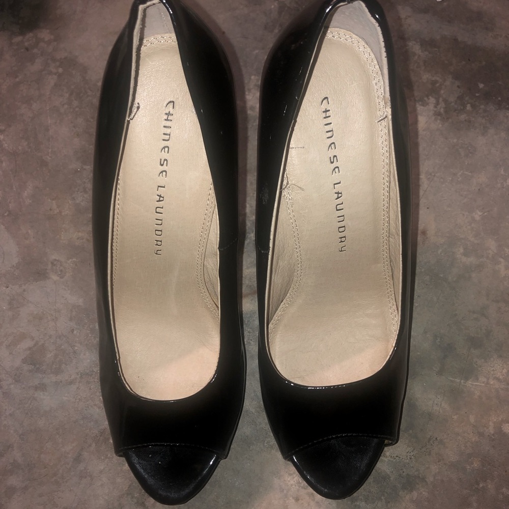 Chinese Laundry black heels